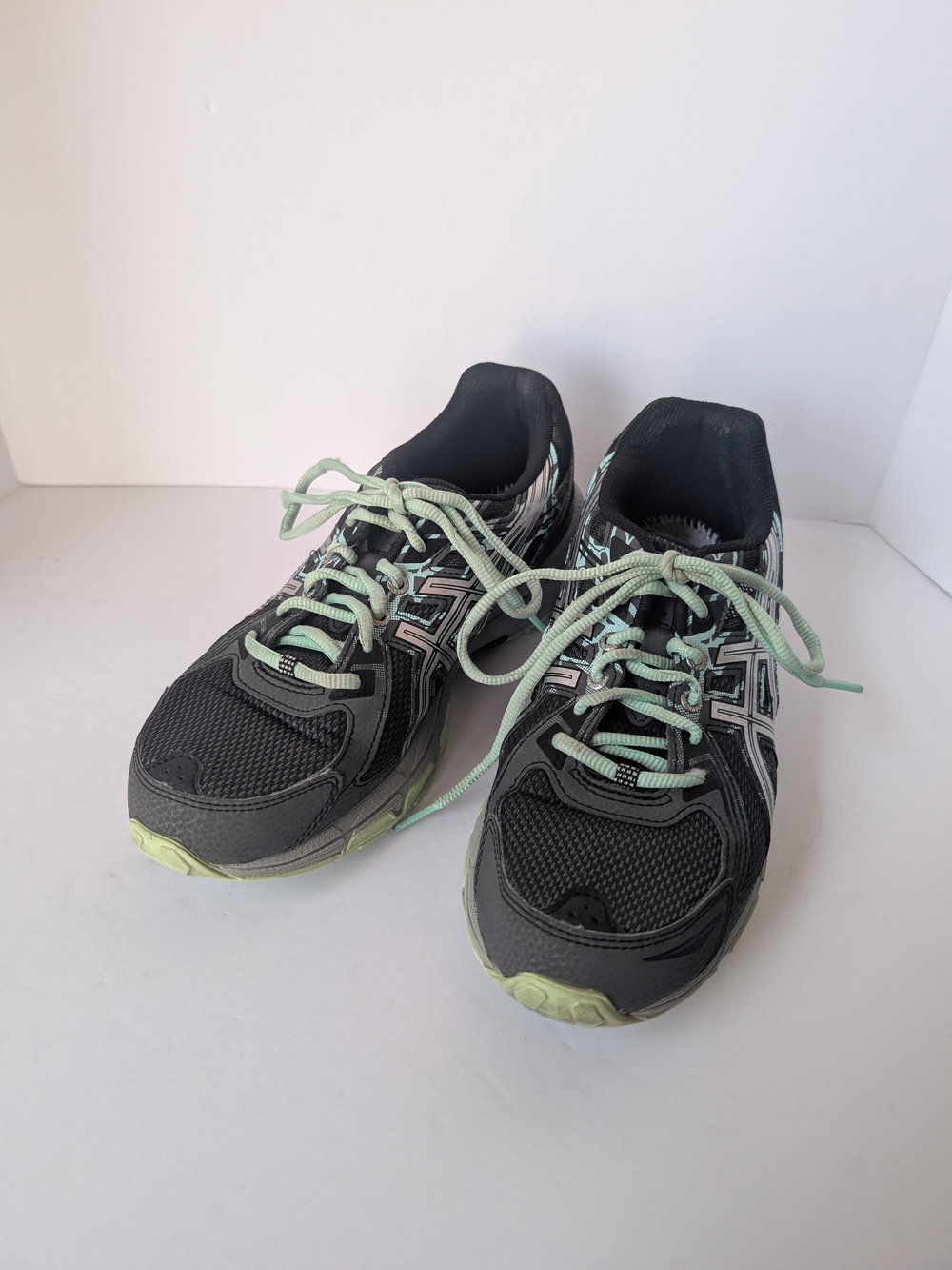 Asics Gel-Venture 6 Womens Sz 10 Gray And Mint Green Trail Running Shoes